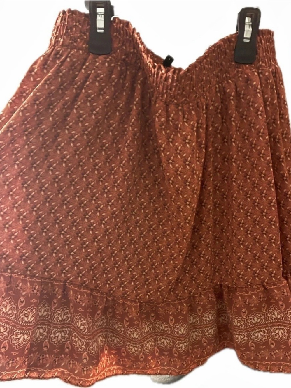 BCBGMAXAZRIA Paisley mini Skirt Size large Like New